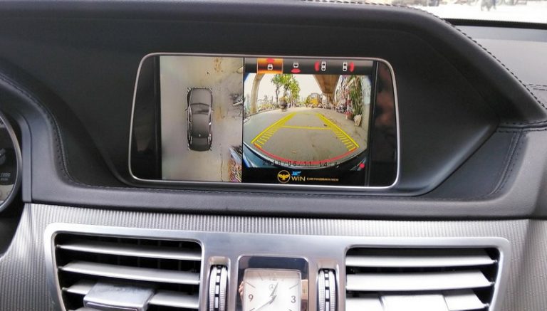 Camera 360 độ Owin cho xe Mercedes E400