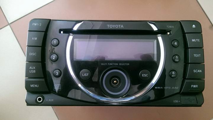 Đầu đĩa CD nguyên bản tháo xe Toyota