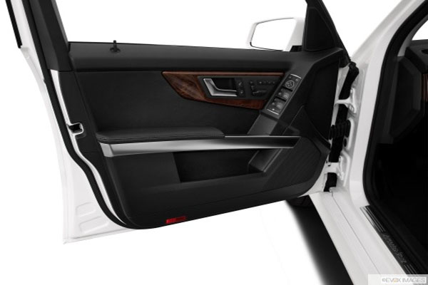 Cửa hít ô tô cho xe Mercedes Benz