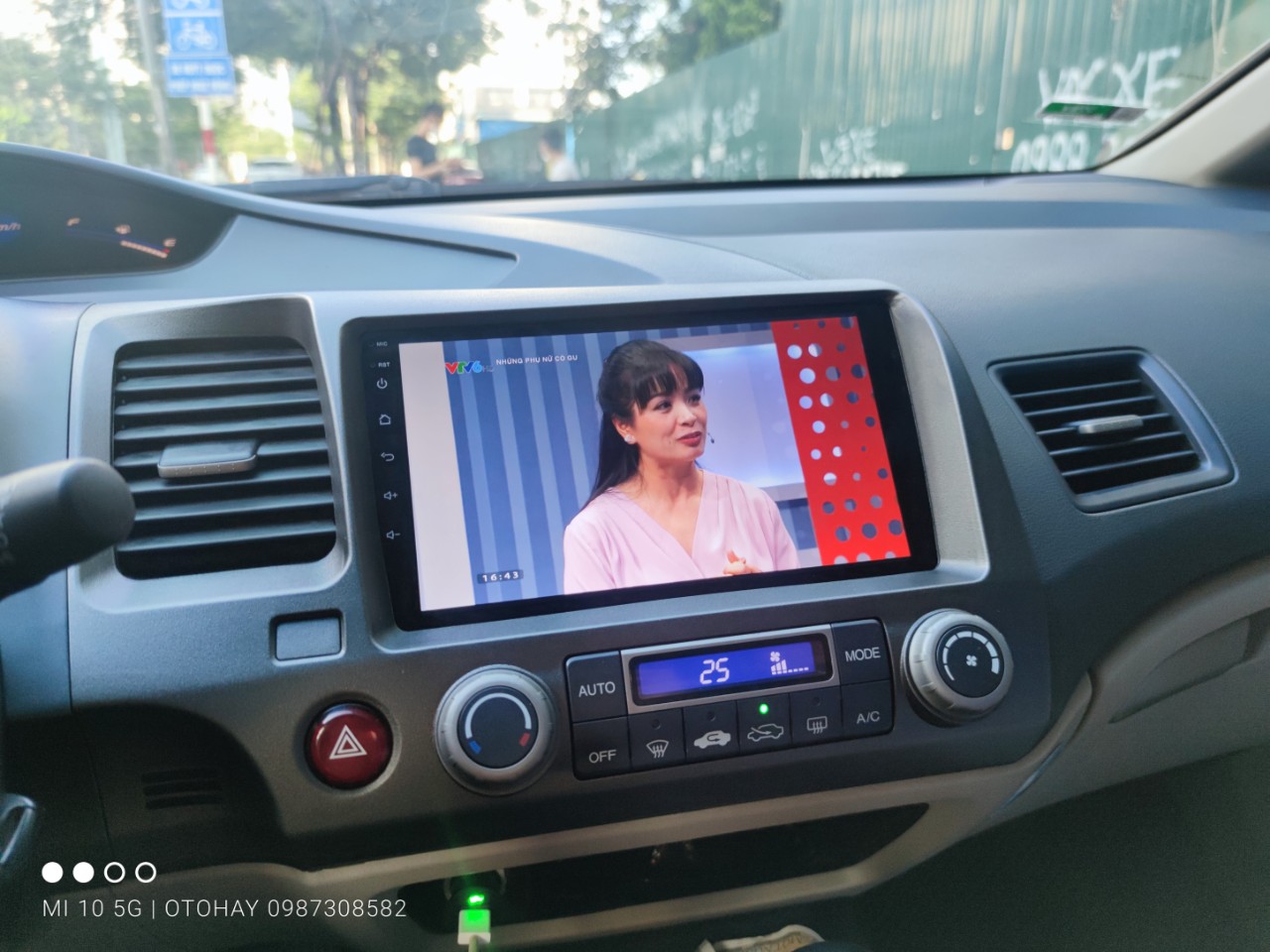 Màn hình DVD cho xe Honda CIVIC 2008-2010